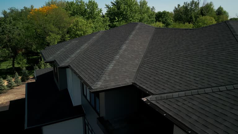 Best Emergency Roof Repair  in Poulsbo, WA
